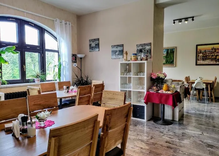 Apartamento Luxusní 22 S Exklusivní Bufetovou Snídaní - Novostavba V Samotném Srdci Harrachova - Privátní Parkování Zdarma U Vlastního Venkovního Posezení - 150 M Od Sjezdovky - Smart Tv - Wifi - Satelit